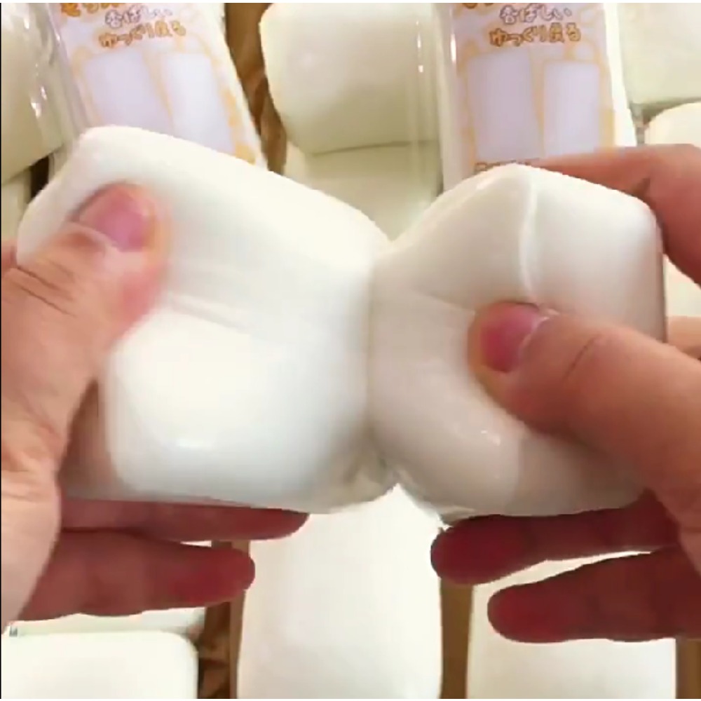 Taba Squishy Yogurt Cake Bread - Baby Food Yogurt recension och pris